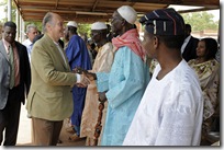 His Highness the Aga Khan meeting with local leaders in Banfora.
