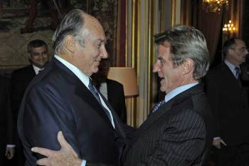His Highness the Aga Khan being greeted by Foreign Minister Bernard Kouchner at the Quai d'Orsay.