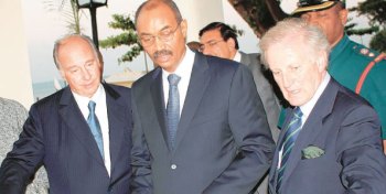 Landmark: His Highness the Aga Khan, Zanzibari President Amani Abeid Karume (centre) and Sam Pickens, deputy director of AKDN (right) officially open the rehabilitated Forodhani Park. Photo/LEONARD MAGOMBA 