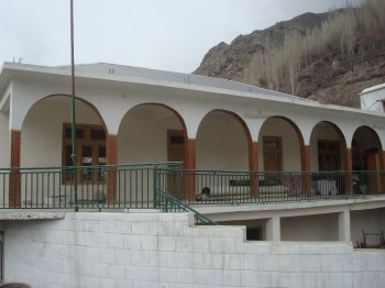 Attabad JamatKhana 2 pic taken after Jan 2010 landslide