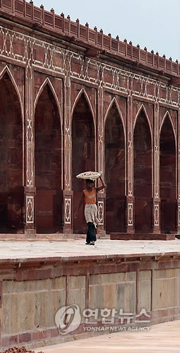 Restoration work at Humayun's Tomb in New Delhi