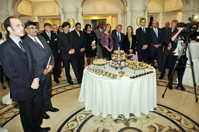 Aga Khan: Amir maintains the fundamentals of the nation and enhance the dialogue among civilizations