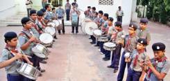 India: First all-Muslim band to add jazz at Kankaria Carnival