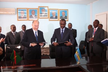 EAC, AKDN Sign Agreement