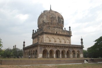 In a ‘fix’: We must resurrect the tombs