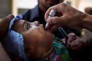 Pakistan Battles Polio, and Its People’s Mistrust - NYTimes.com