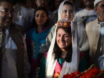 Women’s empowerment and literacy: Have we underestimated the Northern areas?