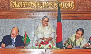 Bangladesh: Aga Khan IV inks deal with govt to enhance collaboration in the areas of social, cultural and economic development