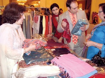 Exhibition displays work of home-based women entrepreneurs – Organised by the Aga Khan Development Network
