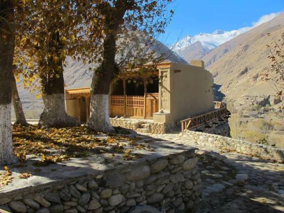 Shrine of Hakim Pir Nasir Khisraw in Afghanistan Shrine of Hakim Pir Nasir Khisraw in Afghanistan