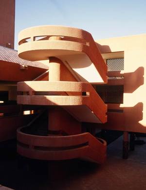 FNDA Design: Aga Khan University Women's Residences Karachi, Pakistan