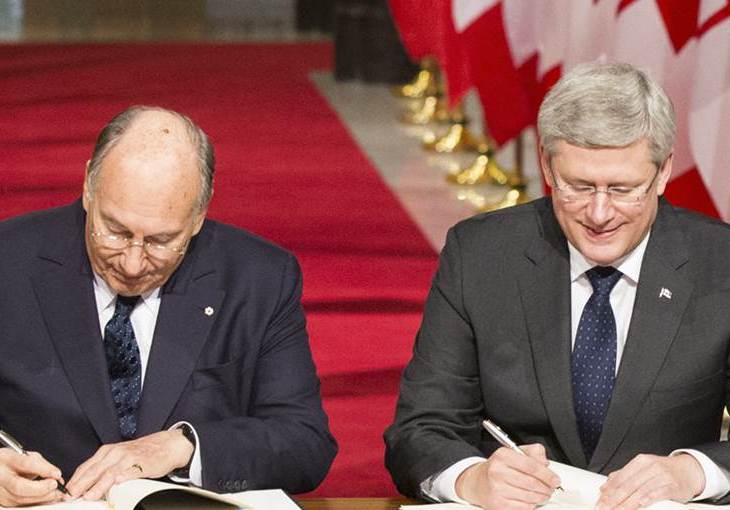 PM and the Aga Khan Sign Protocol of Understanding on the Creation of a Strategic Partnership