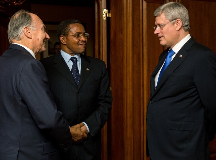 Canadian Prime Minister Stephen Harper and his wife having Dinner with His Highness the Aga Khan & Tanzanian President Jakaya Kikwete
