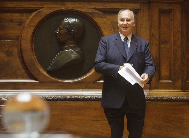 Photographs: President of the Portuguese Republic presented North-South Prize to His Highness the Aga Khan and to Suzanne Jabbour
