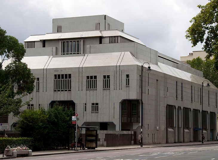 5000 families in the UK to receive aid through Ismaili Muslim community’s “Share a Smile” Campaign