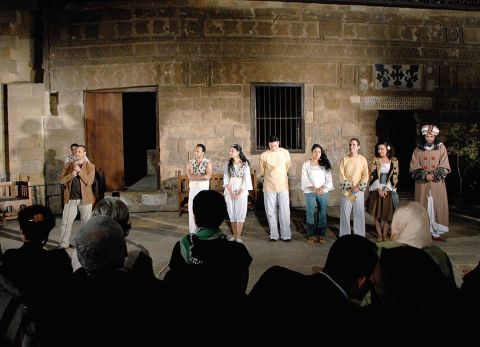 “About Lovers”: A theater play at Darb al-Ahmar