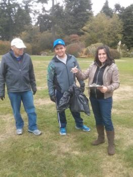 Victoria Jamatkhana Kamadiani Saheba Nadia Rajan-Charania and Victoria Jamatkhana IVC members Shamshu Kanji  and Shoaib Nathani weighing the garbage collected by their group. AL-NASHIR CHARANIA