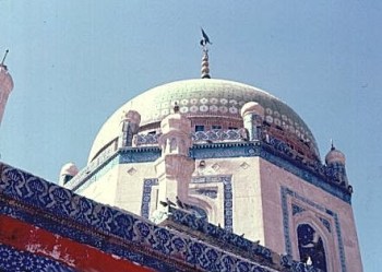 Pir_Shams's_Mausoleum