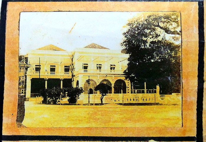 Historic picture of Aga Hall, the secretariat of Aga Khan I (46th Imam of the Shia Ismaili Muslims)