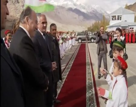 Young School Children welcome Mawlana Hazar Imam to Khorog
