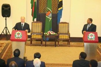February 23, 2015: Photos: His Highness the Aga Khan with President of Tanzania Dr. Jakaya M Kikwete