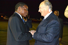 His Highness the Aga Khan received in Dar-Es-Salaam