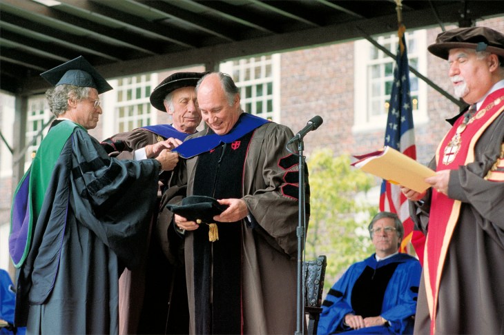From Ismailimail Archives - May 26, 1996: Brown University President Vartan Gregorian (right) confers the honorary degree Doctor of Laws upon His Highness the Aga Khan. (Image credit AKDN / Gary Otte via TheIsmaili.org)