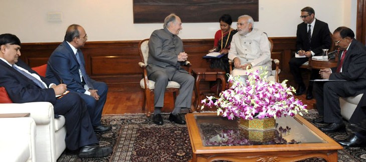 Narendra Modi, Pranab Mukherjee praise Aga Khan