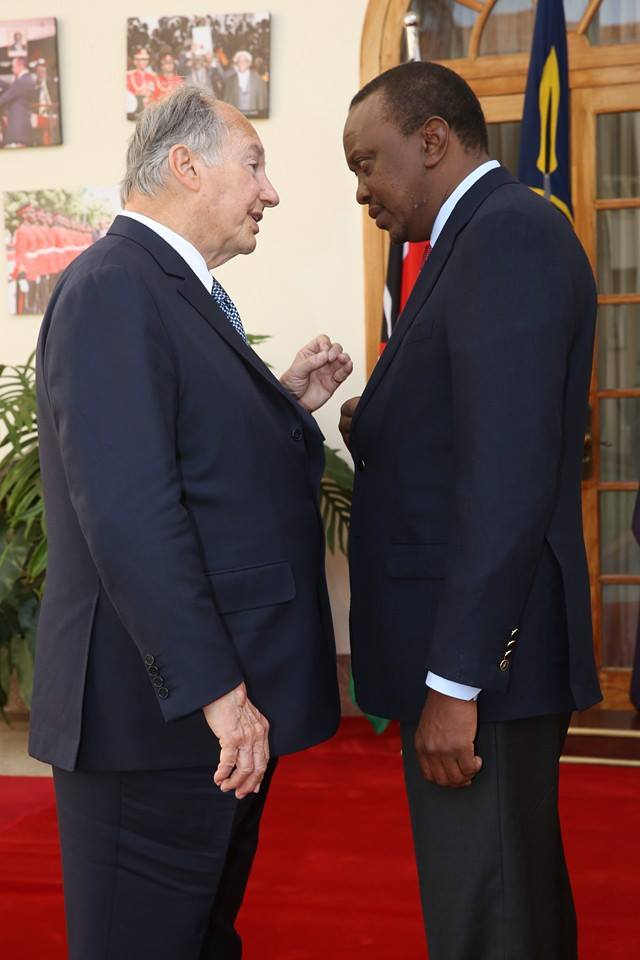 His Highness Prince Karim Aga Khan with Kenya's President Uhuru Kenyatta, son of Kenya's 1st President Jomo Kenyatta (Image Credit Heka Heka)