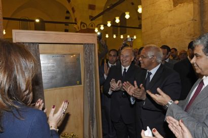 His Highness the Aga Khan was joined by the Governor of Cairo, Galal Said, and the Minister of Antiquities, Mamdouh El Damaty, in marking the occasion at the Mosque. (Photo: AKTC/Gary Otte via AKDN)