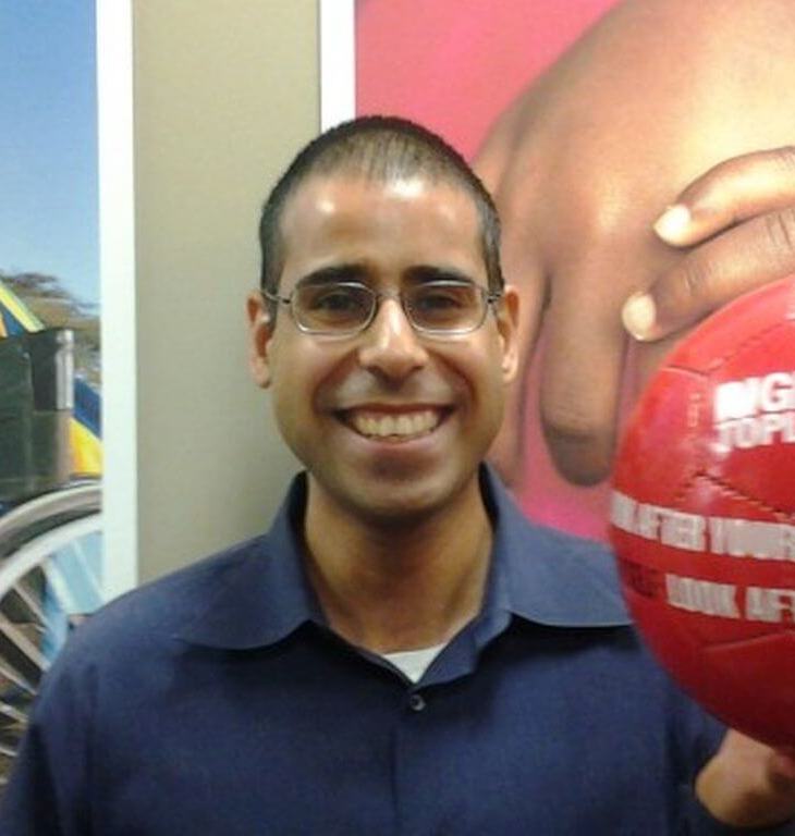 Q&A with Fayaz Manji, a manager with Right to Play | Bmeaningful