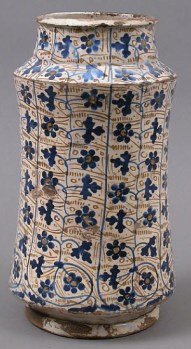 Pharmacy jar made in Manises, Valencia, Spain, 1440-1460. The Met Museum