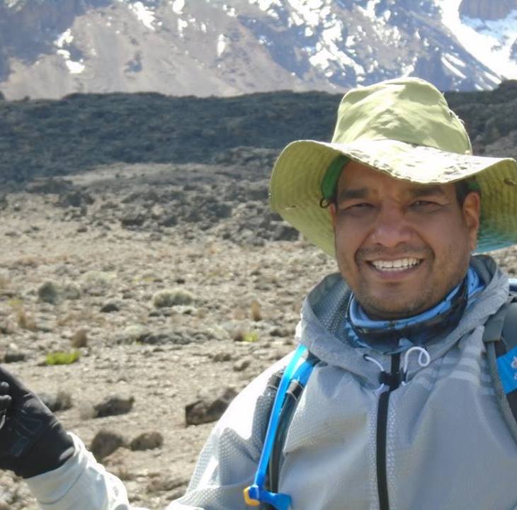 Girish Agarwal climbed Mt. Kilimanjaro to raise funds for Aga Khan Development Network
