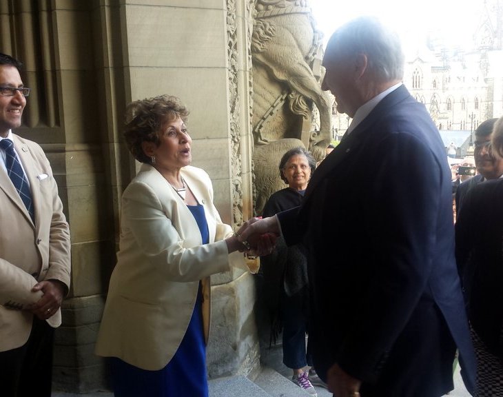 MP Yasmin Rattansi welcomes His Highness the Aga Khan to Parliament Hill