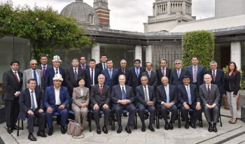 Senior delegation from the Government of the Kyrgyz Republic meets His Highness the Aga Khan in London