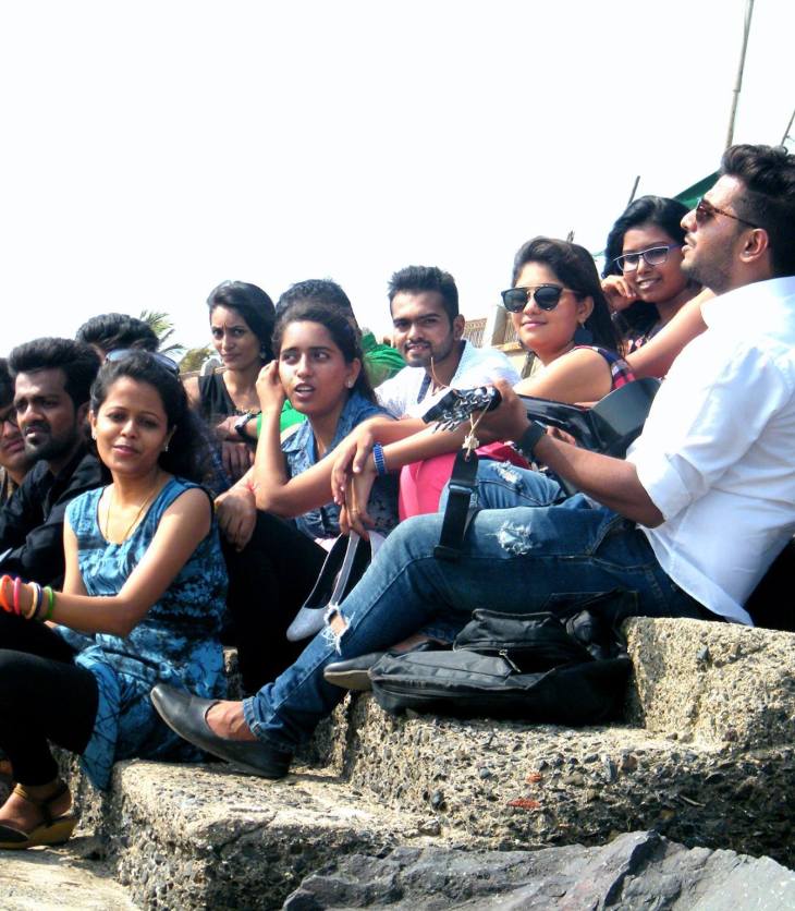 Rahim Nasirkhan's: "Ekatra" - A Theme Anthem for Laxmi Vidyapeeth College