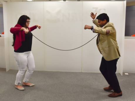 Muneer Samnani: Here’s how you can bend a solid steel bar | GulfNews.com