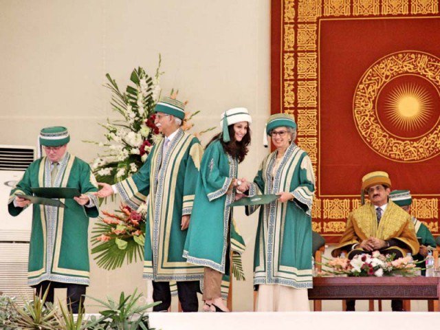Degree being conferred to the 2016 graduating class. (Image credit: AYESHA MIR/EXPRESS)