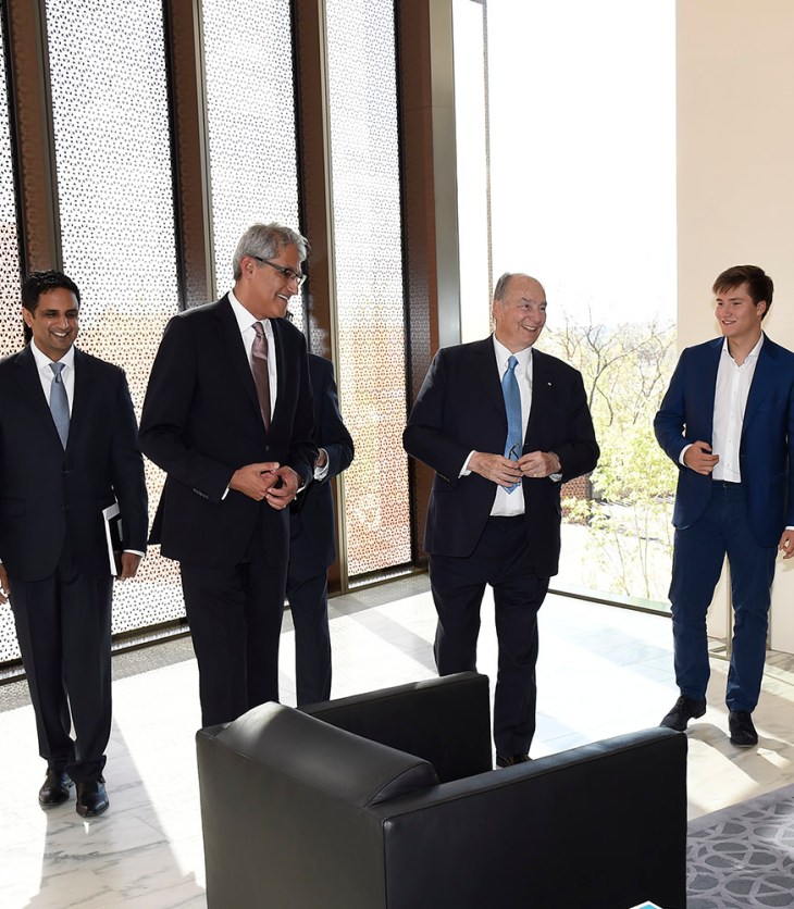 Mawlana Hazar Imam arrives in Canada