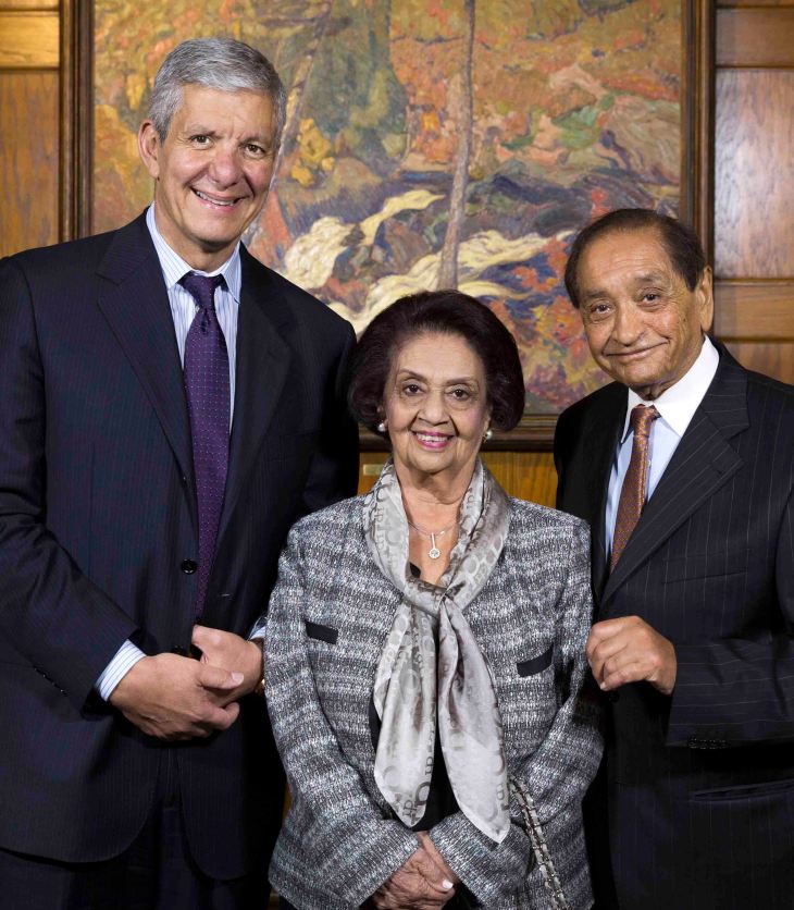 Toronto’s Nanji Family making a major gift to support eye care initiatives at the University of Toronto