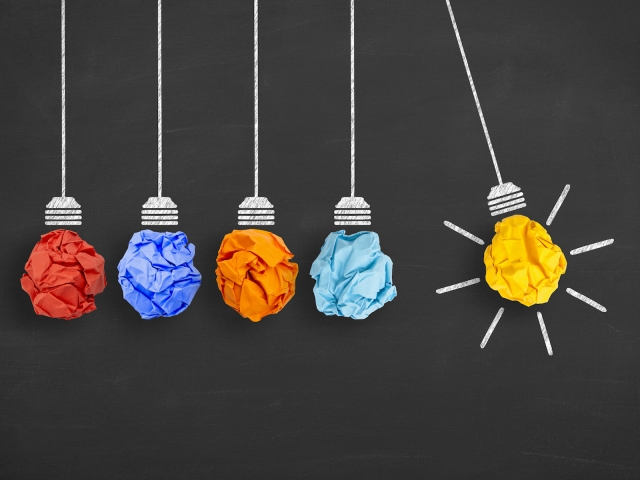 How Diversity Makes Us Smarter