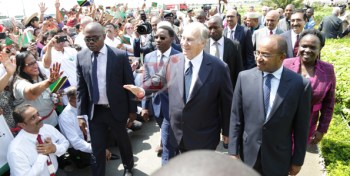 Photo Gallery: Grand reception as His Highness the Aga Khan arrives in Dar es Salaam, Tanzania