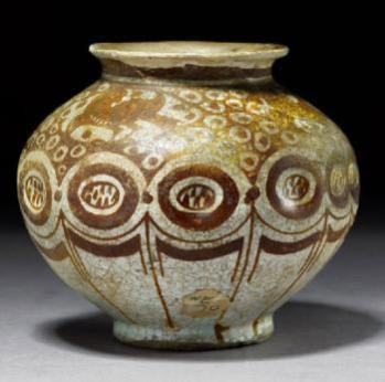 Fatimid craftsmen were the earliest to make large-scale decorative lustreware items