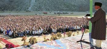 Ismaili Muslim spiritual leader Aga Khan reaching Pakistan on 7th December, will meet followers and officials