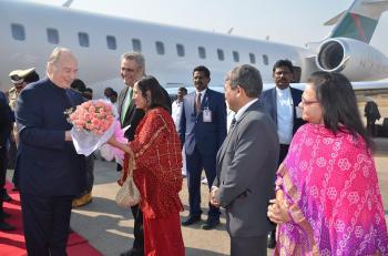 His Highness Prince Karim Aga Khan arrives in Hyderabad, India