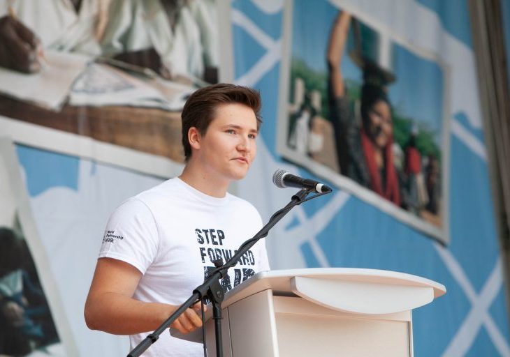 Stepping forward with Canadians: a special guest at World Partnership Walk in Toronto