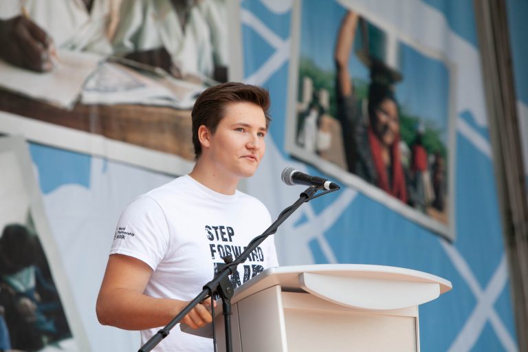 Stepping forward with Canadians: a special guest at World Partnership Walk in Toronto