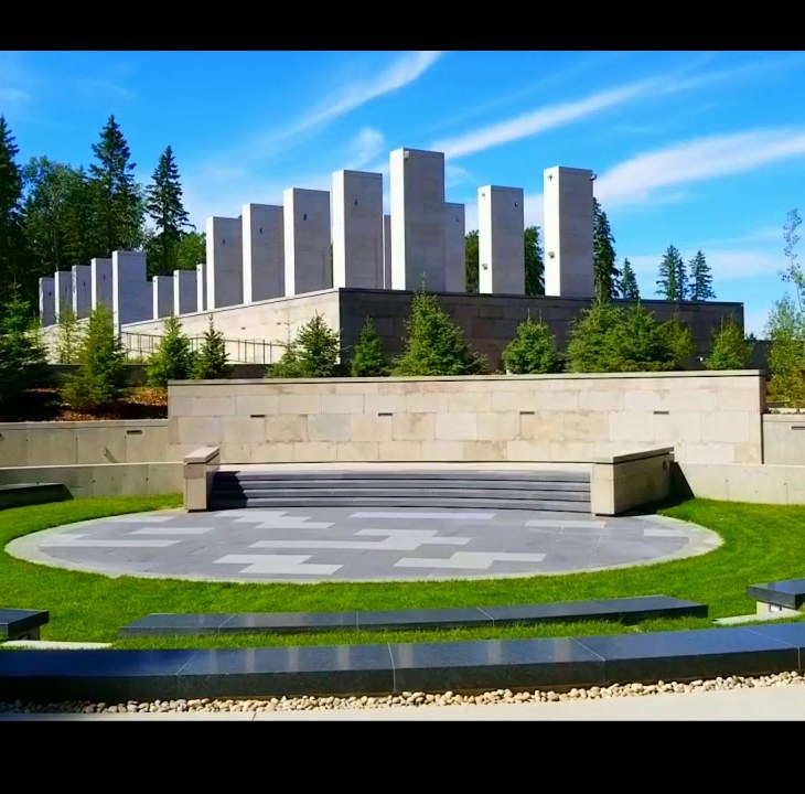 Take a walking video tour of Aga Khan Garden Alberta, Canada