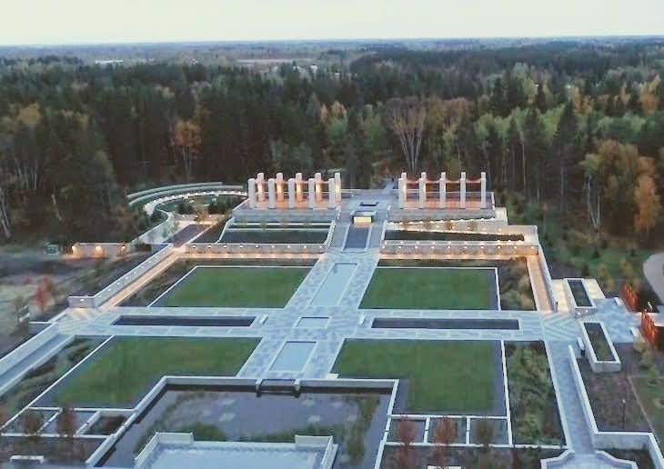 Time lapse video of the Aga Khan Garden, Alberta