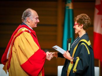 Aga Khan receives honorary degree at University of Calgary ceremony | Calgary Herald